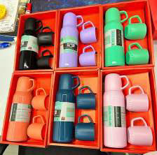 Vacuum Flask Set - Red Box